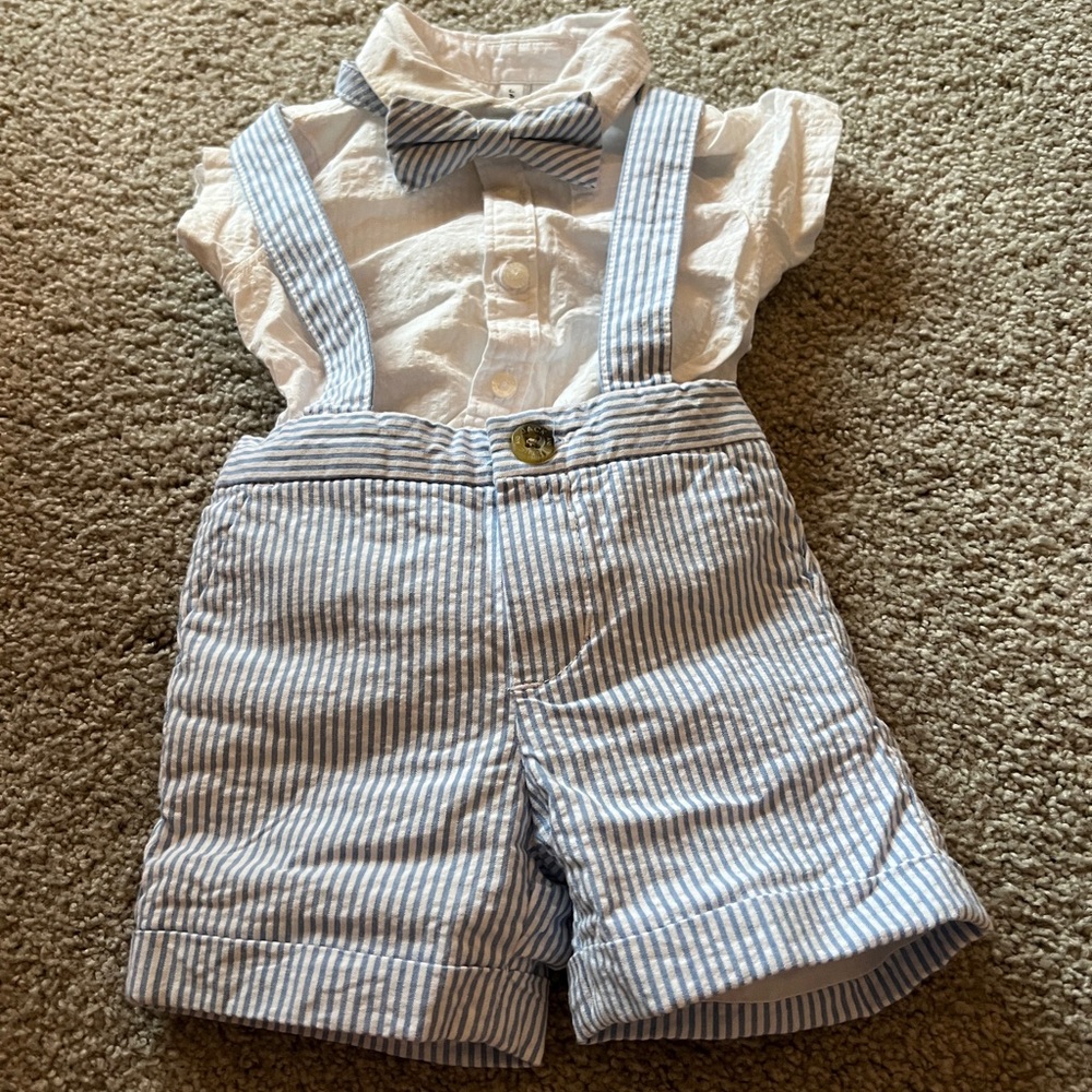 Like new Janie and Jack Bow Tie Outfit